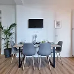 City Apartment Verona شقة فيرونا