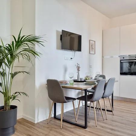 City Apartment Verona Διαμέρισμα Βερόνα